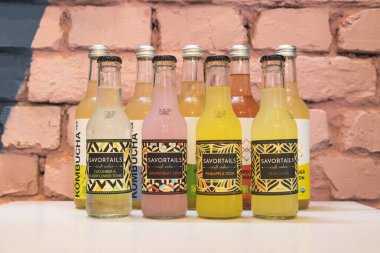 Lokantada yeni hazırlanmış içecek.