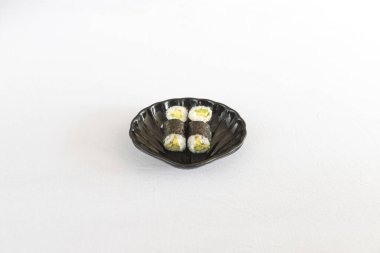 Yeni hazırlanmış yemek / yemek bir restoranda servis edilecek.