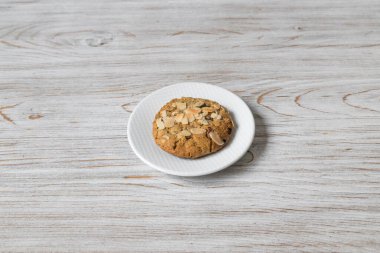 Yeni hazırlanmış yemek / yemek bir restoranda servis edilecek.