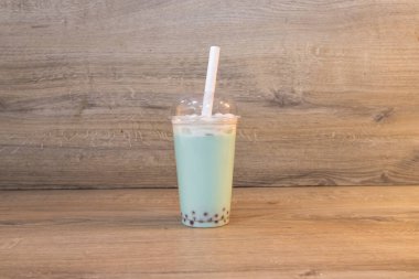 Lokantada yeni hazırlanmış içecek.