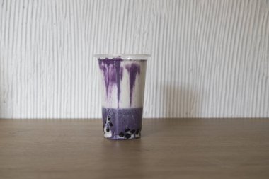 Lokantada yeni hazırlanmış içecek.