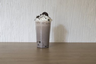 Lokantada yeni hazırlanmış içecek.