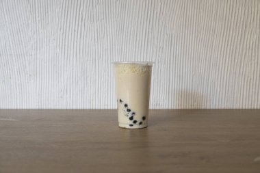 Lokantada yeni hazırlanmış içecek.