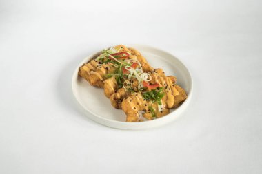 Lokantada yeni hazırlanmış yemek.