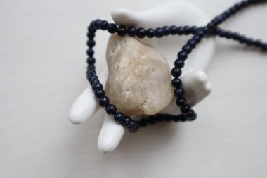 Aventurine, Kahire gece kolyesi..