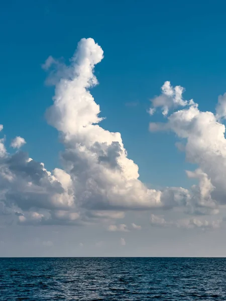 Фон Пейзаж Заката Вид Море Облачное Небо — стоковое фото