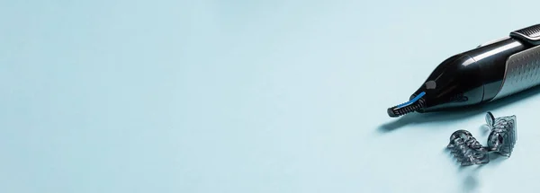 Vista Superior Nariz Orelha Aparador Cabelo Isolado Fundo Azul — Fotografia de Stock