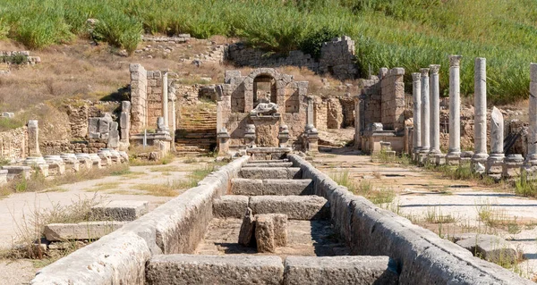 土耳其安塔利亚的古老城市佩奇 Pamphylia古城的历史遗迹 — 图库照片