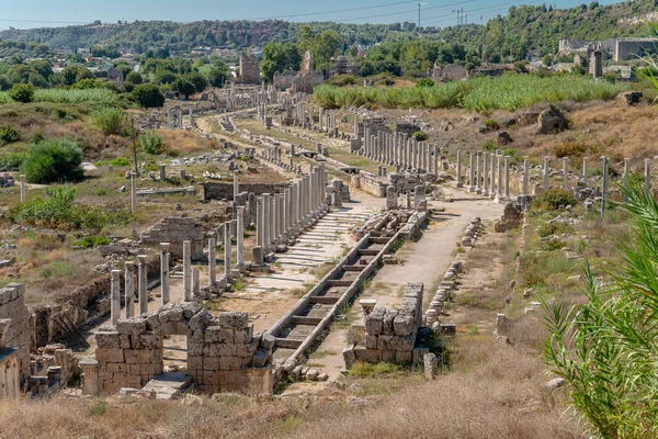 Antalya Nın Antik Perge Kenti Eski Pamphylia Şehrinin Tarihi Kalıntıları — Stok fotoğraf