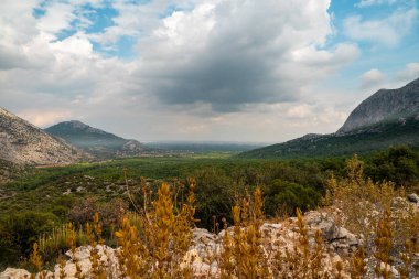 Antalya Manzarası Antik Termessos şehrine giden yol