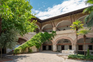 Aydın, Türkiye - 4 Temmuz 2024: Okuz Mehmed Paşa kervanı Kusadasi 'de