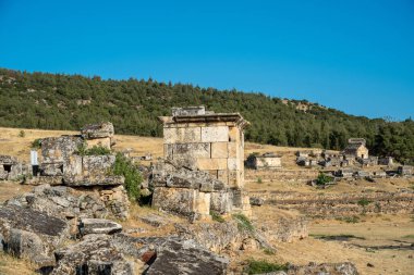 Denizli 'de bulunan antik Hierapolis' in kalıntıları