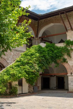 Aydın, Türkiye - 4 Temmuz 2024: Okuz Mehmed Paşa kervanı Kusadasi 'de