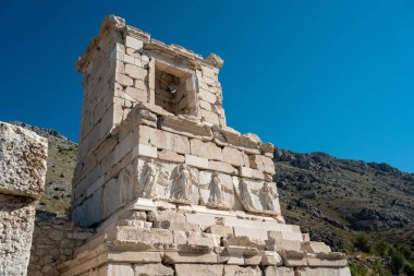 Burdur, Türkiye yakınlarındaki antik Sagalassos kenti. Roma şehri Sagalassos 'un Yukarı Agora kalıntıları.