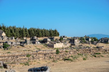 Denizli 'de bulunan antik Hierapolis' in kalıntıları