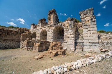 Kibyra Antik Şehri Burdur 'un Golhisar ilçesinin Horzum mahallesinde yer almaktadır.