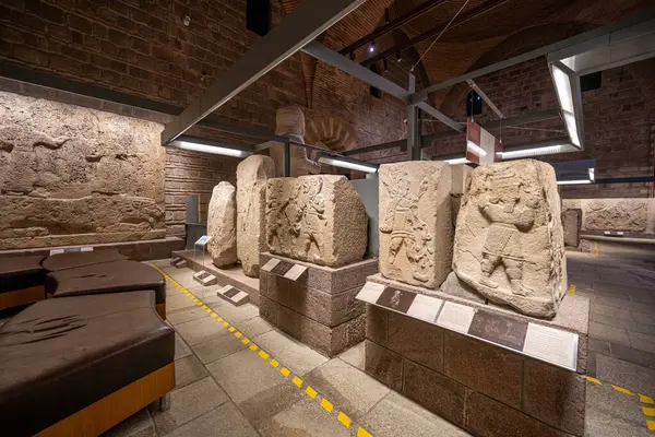 Ankara, Türkiye - 10 Mayıs 2025: Ankara Anadolu Medeniyetler Müzesi. Türkçe adı Anadolu Medeniyetleri Muzesi