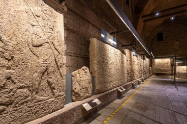 Ankara, Türkiye - 10 Mayıs 2025: Ankara Anadolu Medeniyetler Müzesi. Türkçe adı Anadolu Medeniyetleri Muzesi