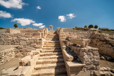 Kibyra Antik Şehri Burdur 'un Golhisar ilçesinin Horzum mahallesinde yer almaktadır.
