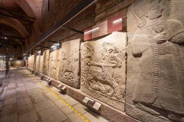 Ankara, Türkiye - 10 Mayıs 2025: Ankara Anadolu Medeniyetler Müzesi. Türkçe adı Anadolu Medeniyetleri Muzesi