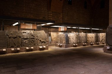 Ankara, Türkiye - 10 Mayıs 2025: Ankara Anadolu Medeniyetler Müzesi. Türkçe adı Anadolu Medeniyetleri Muzesi