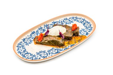 Türk Dolma (sarma) geleneksel Türk mutfağından sarmaşık dolması. Türkçe adı Yaprak Sarmasi