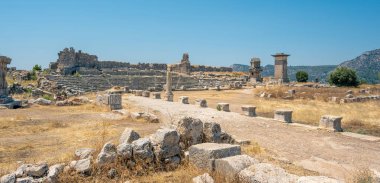 Antalya 'nın Kas bölgesinde bulunan antik Xanthos şehri. Antik Xanthos şehrinin anıtı ve kalıntıları, Letoon.