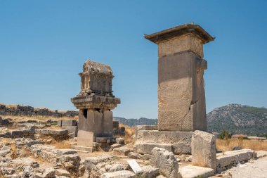 Antalya 'nın Kas bölgesinde bulunan antik Xanthos şehri. Antik Xanthos şehrinin anıtı ve kalıntıları, Letoon.