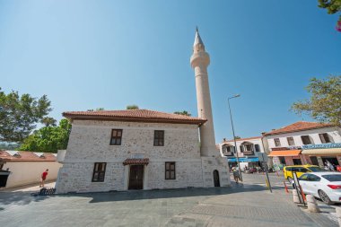 Antalya 'nın Kas kentindeki tarihi Süleyman Mağarası Camii