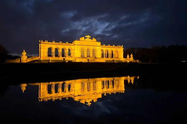 Viena Áustria Janeiro 2020 Iluminada Glorietta Schnbrunn Palace Park Inverno — Fotografia de Stock