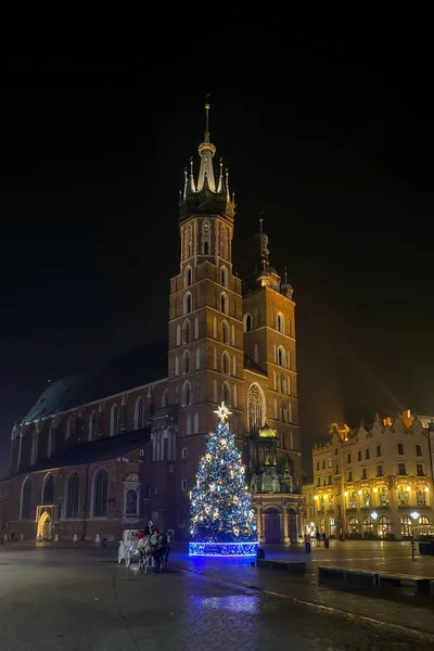 Basilika Der Heiligen Maria Krakau Der Historischen Altstadt Bei Nacht — Stockfoto