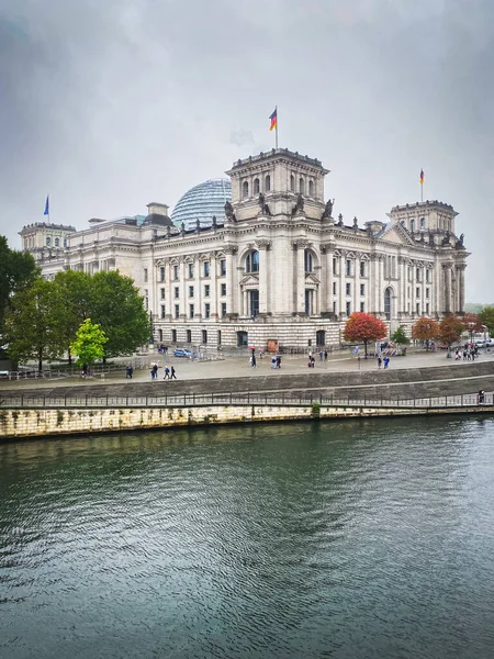 Edificio Del Reichstag Sede Del Parlamento Alemán Deutscher Bundestag Berlín — Foto de Stock