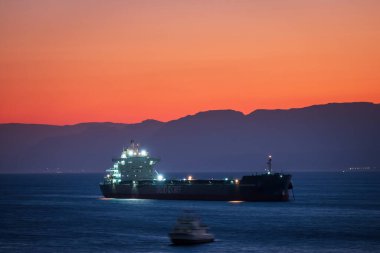 Akabe, Ürdün - 4 Kasım 2021: Kargo gemisi gemisi 