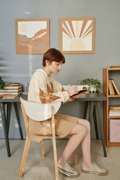 Stylish Student Girl Short Red Hair Sitting Desk Cozy Room — Stock Photo, Image