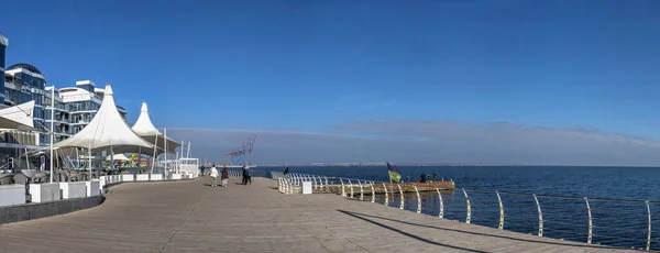 Одесса Украина 2022 Солнечный Осенний День Набережной Пляжа Ланжерон Одессе — стоковое фото