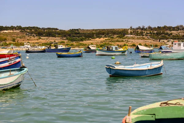 Gekleurde Boten Luzzu Het Havendorp Marsaxlokk Malta — Stockfoto