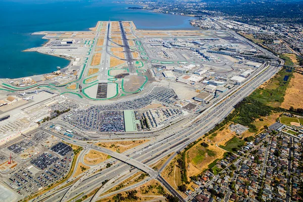 San Francisco International Airport Die Abflugstartansicht — Stockfoto