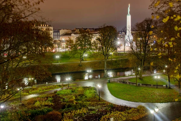 Bastejkalnas Park Nachts Riga Letland — Stockfoto