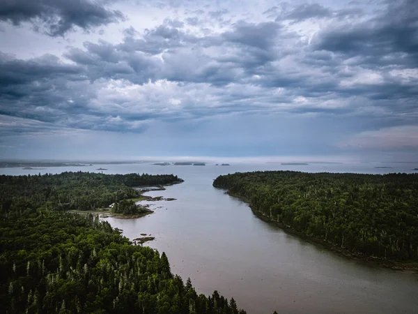 Gewitterwolken Über Der Zerklüfteten Küste Gouldsboro Maine — Stockfoto