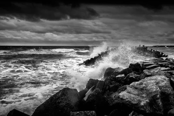 Svarta Havet Rumänska Stranden Vintern Stormning Väder — Stockfoto