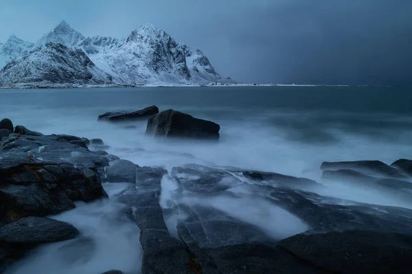 Paisagem Costeira Inverno Vareid Flakstady Lofoten Islands Noruega — Fotografia de Stock