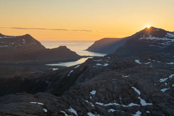 Haziran Gece Yarısı Güneş Nesheia Flakstady Lofoten Adaları Norveç Ten — Stok fotoğraf