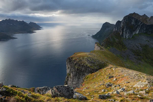 Widok Północ Mefjorden Hesten Senja Norwegia — Zdjęcie stockowe