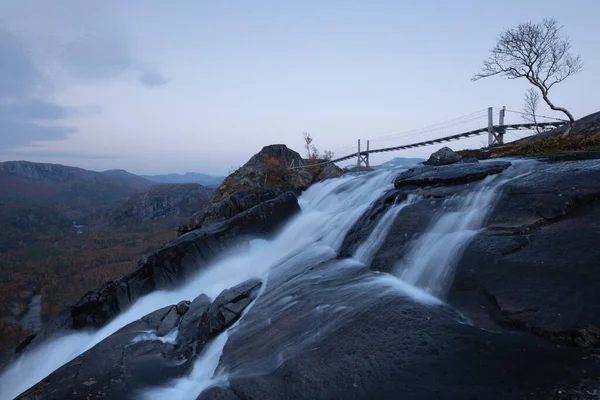Brücke Über Den Litlverivassforsen Wasserfall Aus Dem Litlvervatnet See Rago — Stockfoto