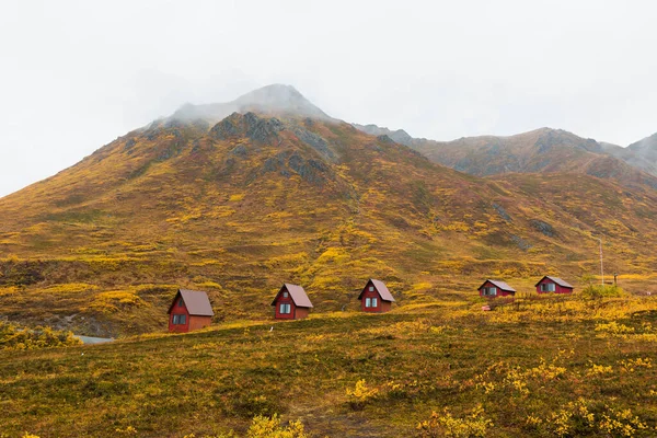 Hatcher Pass Red Cabins Fall — Stock Photo, Image