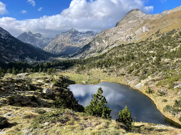 Ledovcové Jezero Údolí Benasque Pyreneje — Stock fotografie