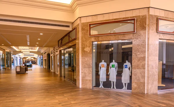 Out Business Stores Shut Shopping Mall — Fotografia de Stock