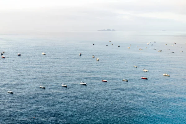 Calm Morning Amalfi Coast Lot Small Boats — Stock Photo, Image