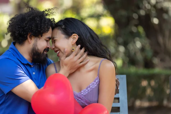 Mexican Young Latin Couple Laughing Talking Valentine — ストック写真