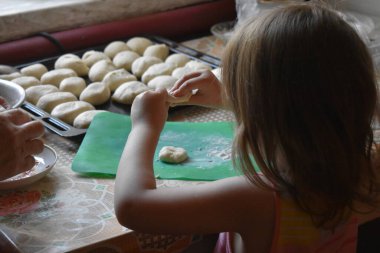 Turta hamuru kızartma mutfağı